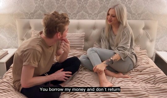 Русская сестра повелась на шантаж брата и подставила киску